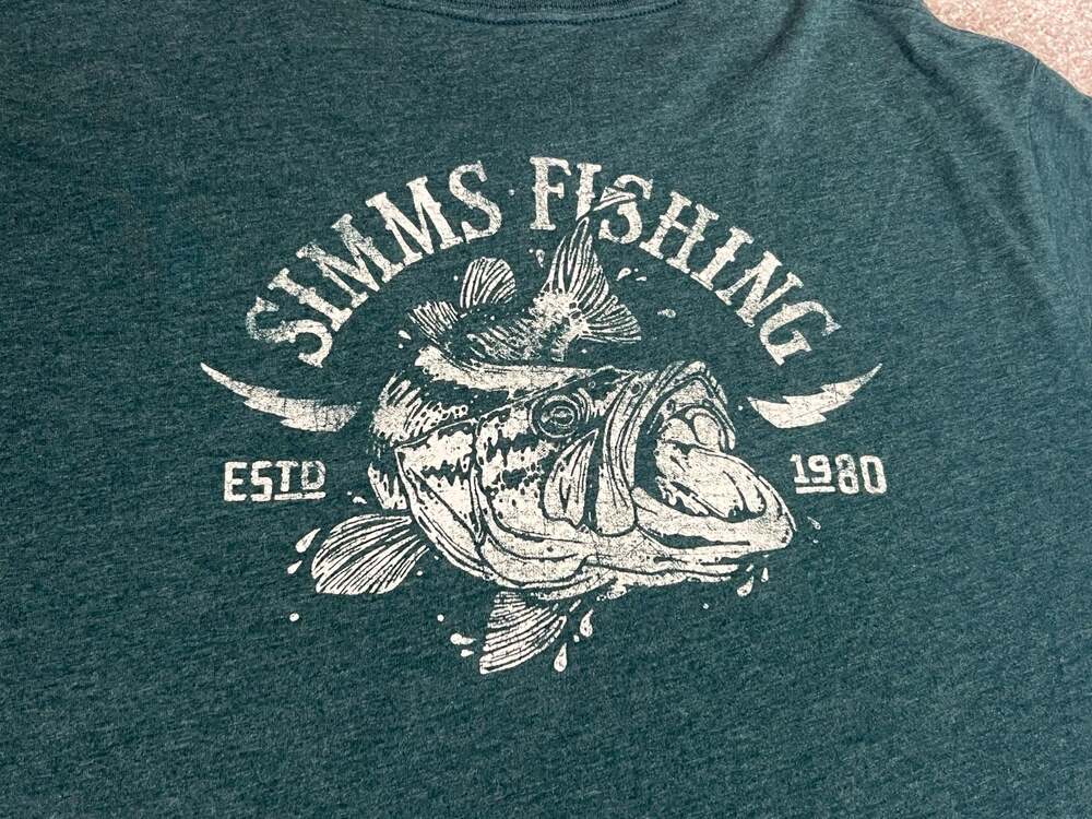 Simms Fishing Products Men's Est. 1980 Bass Graphic Short Sleeve T-Shirt-L
